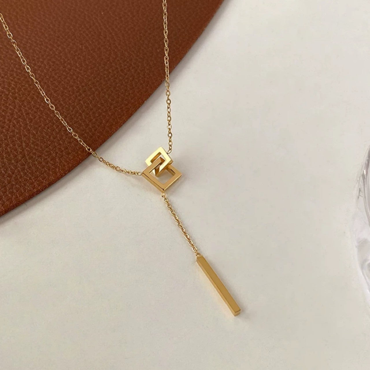 Y 2square connected necklace