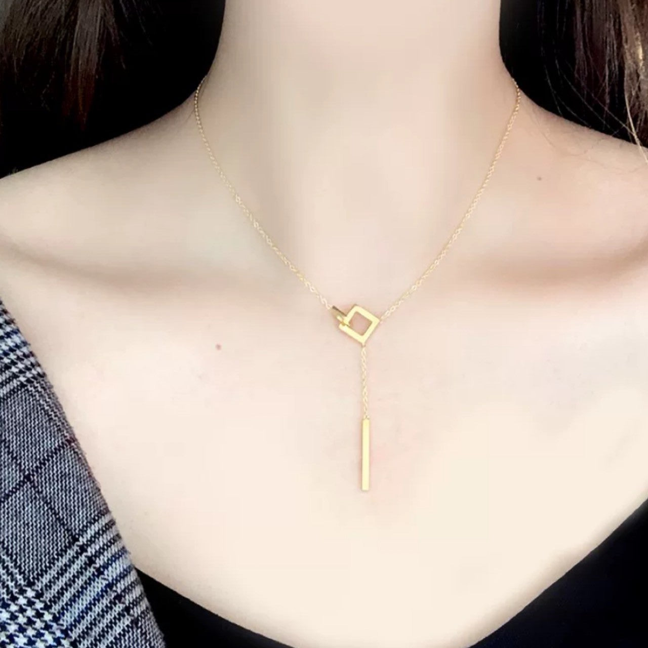 Y 2square connected necklace