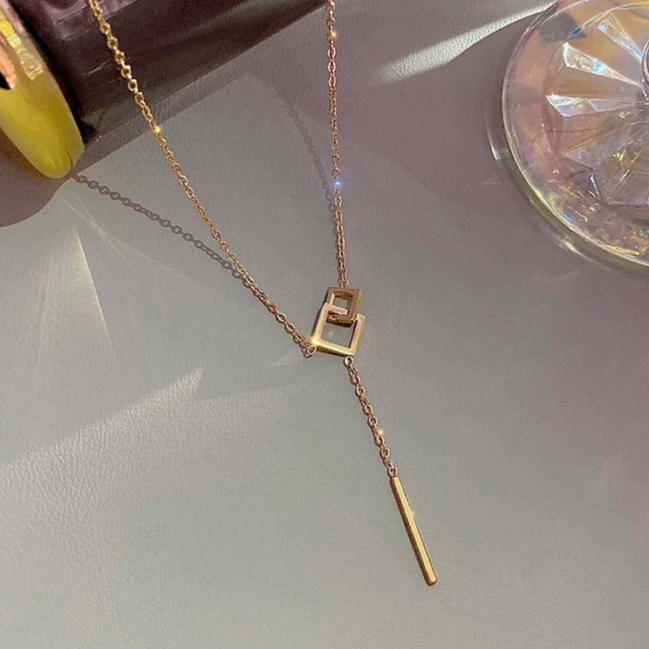 Y 2square connected necklace