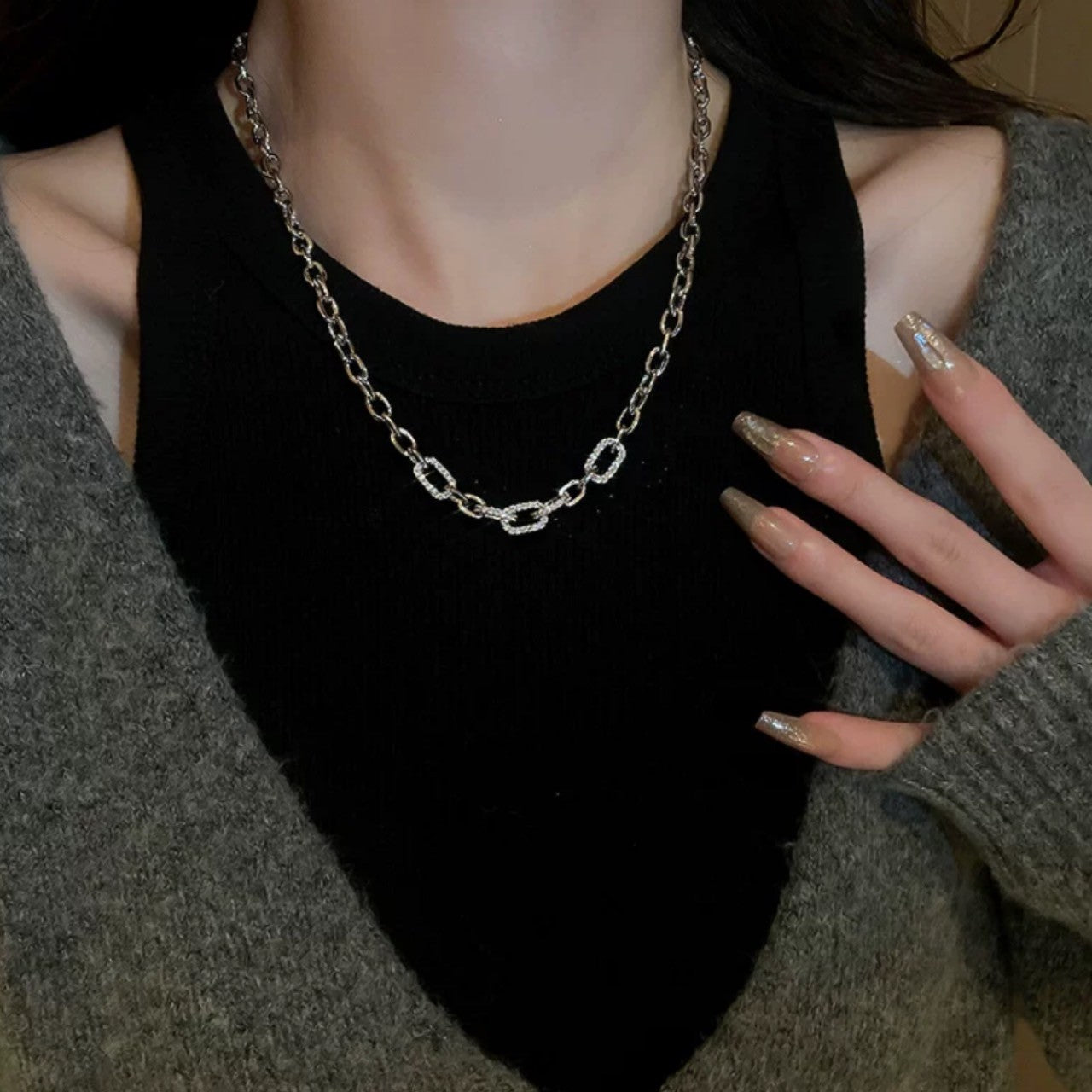 big chain shiny necklace
