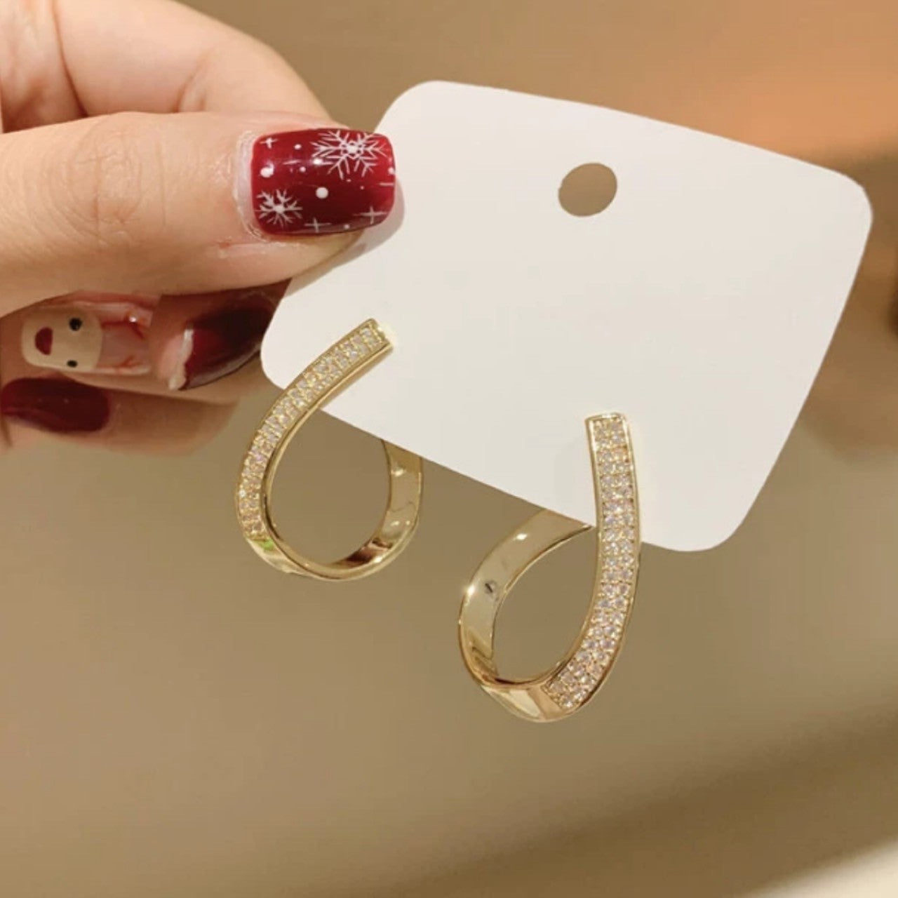 elegant drop pierce