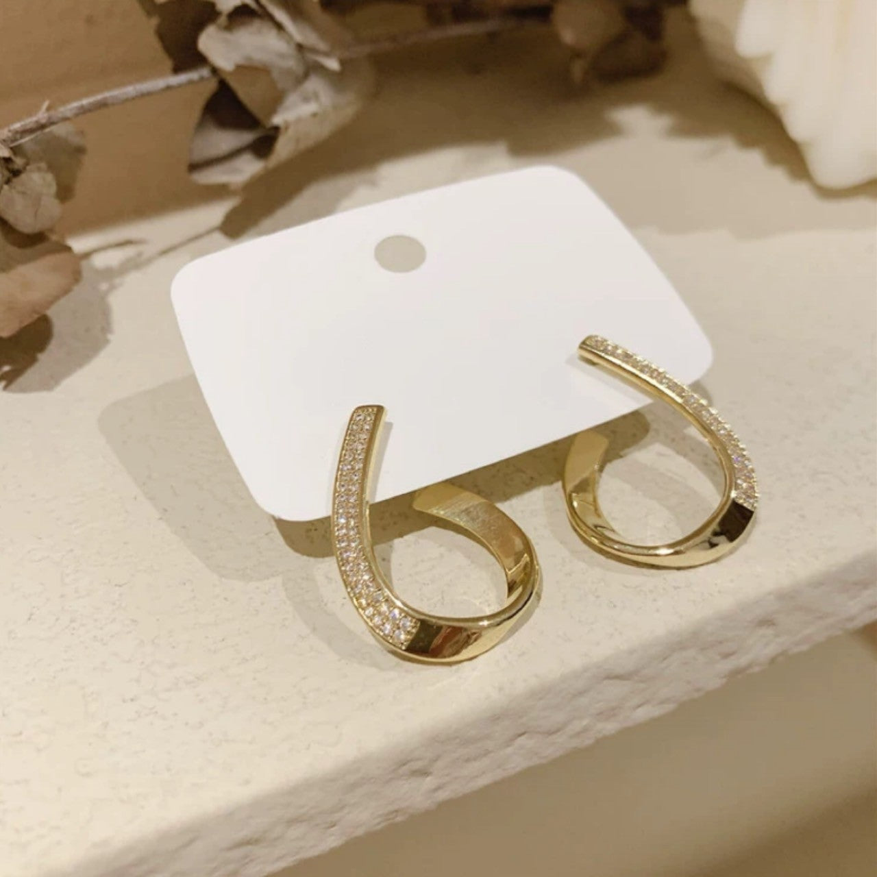 elegant drop pierce
