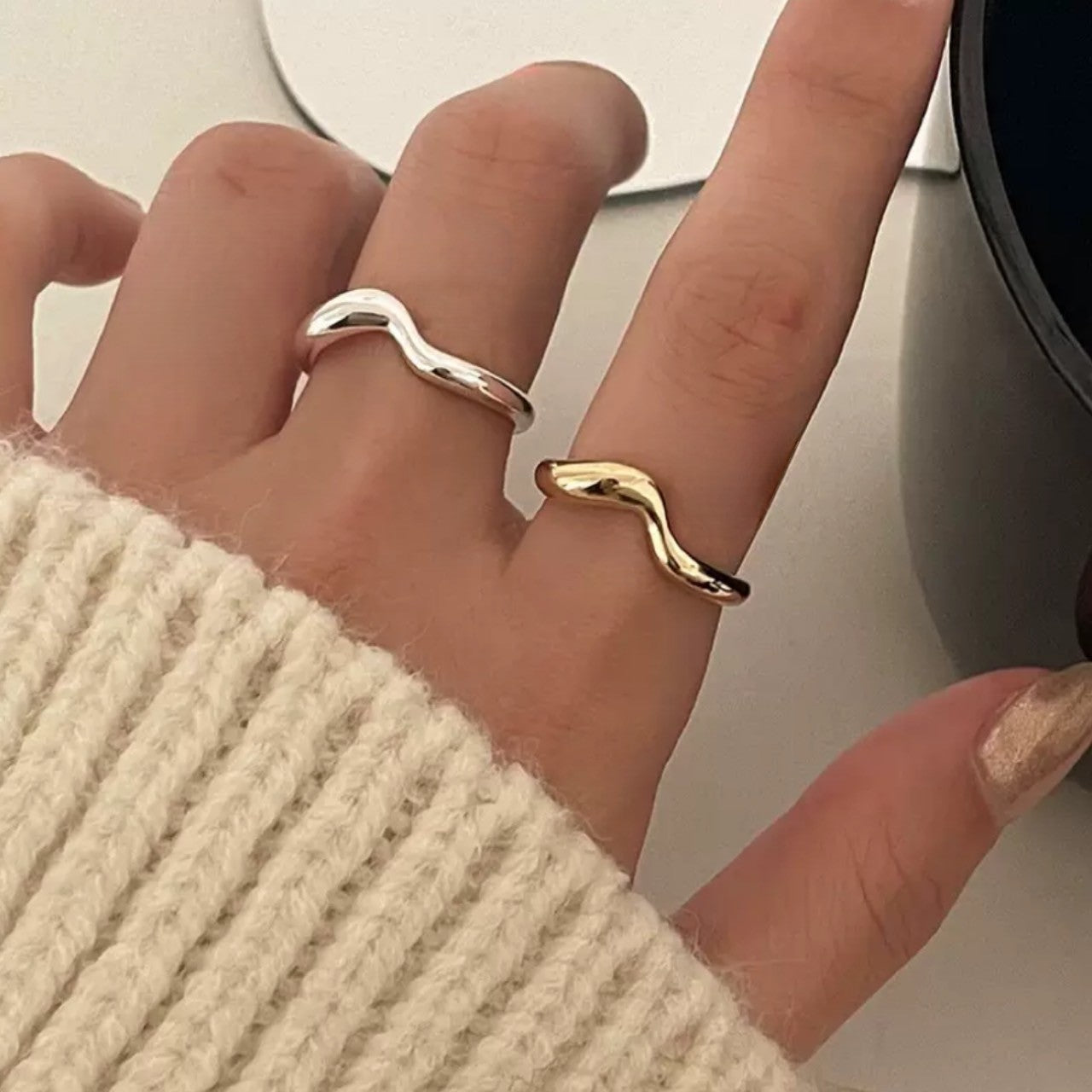 bicolor double twist ring