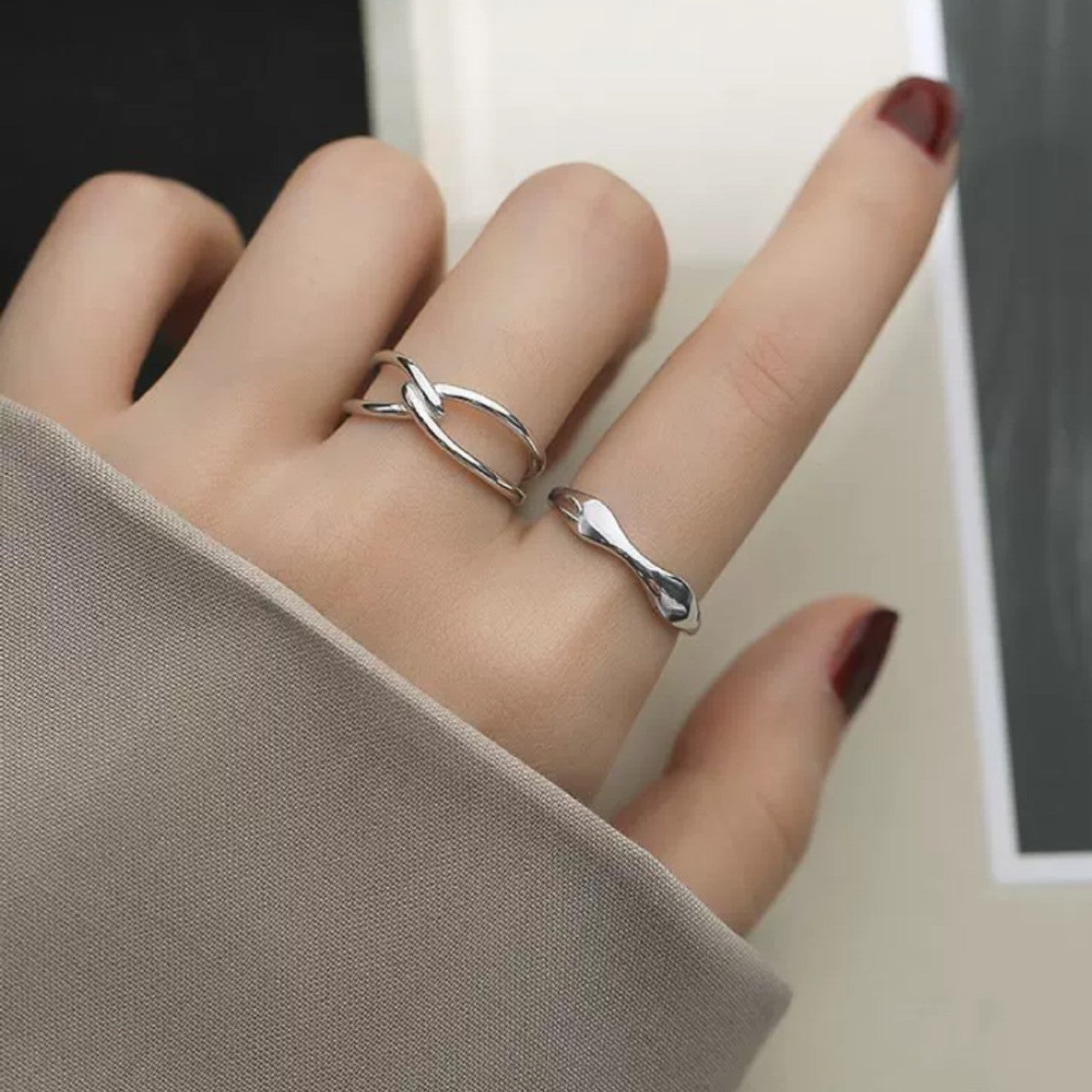 cross knot ring