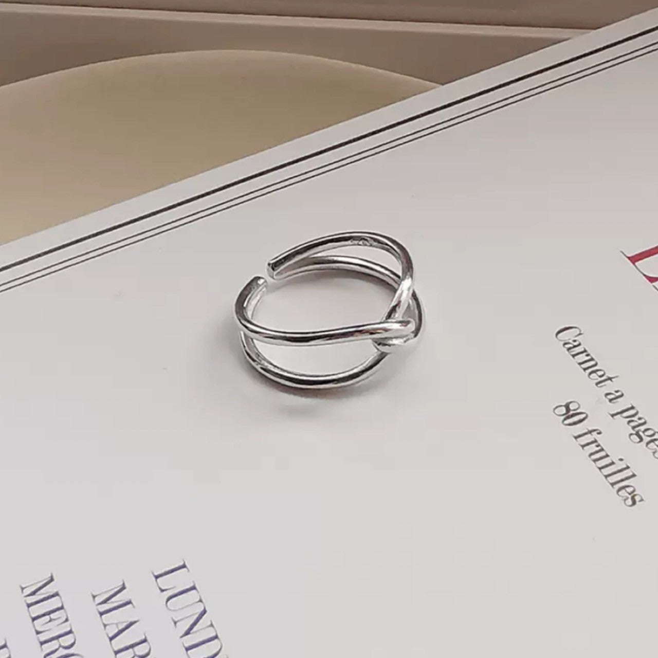 cross knot ring