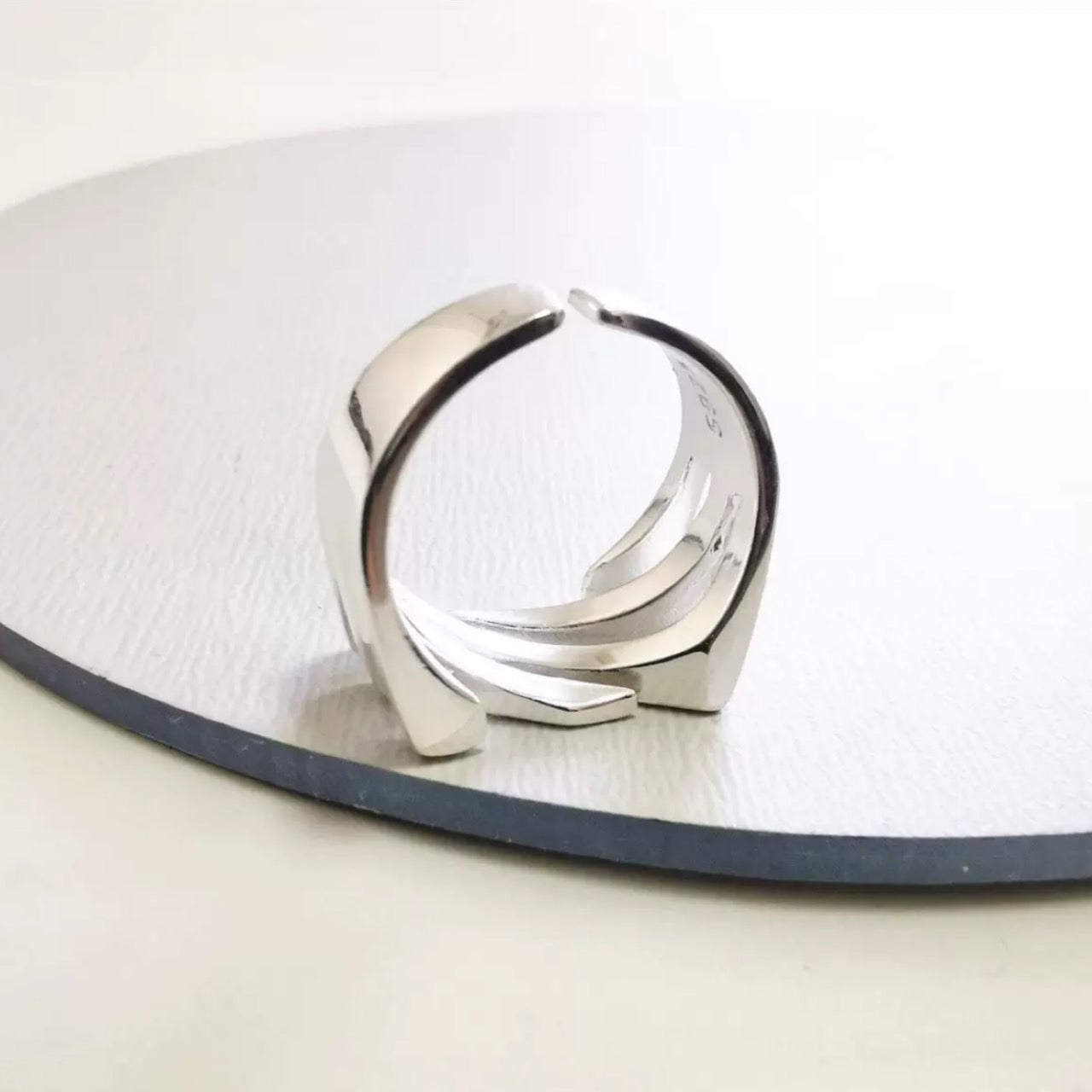 multi layer ring & black stone ring