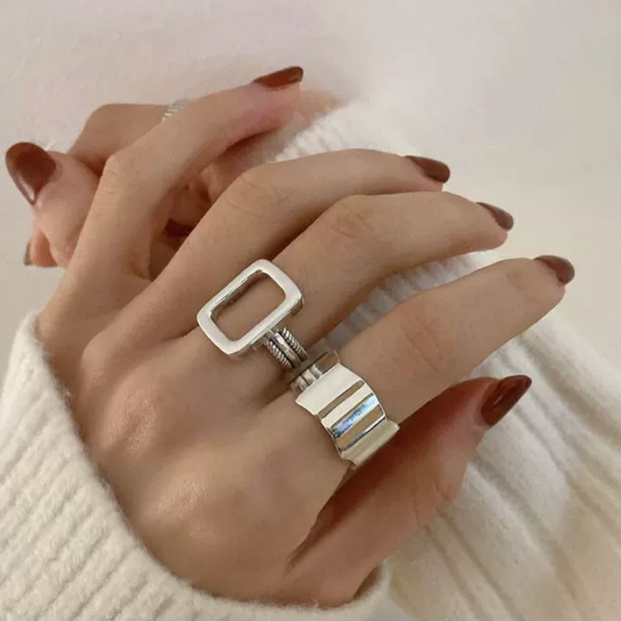square flame ring & wide wave ring