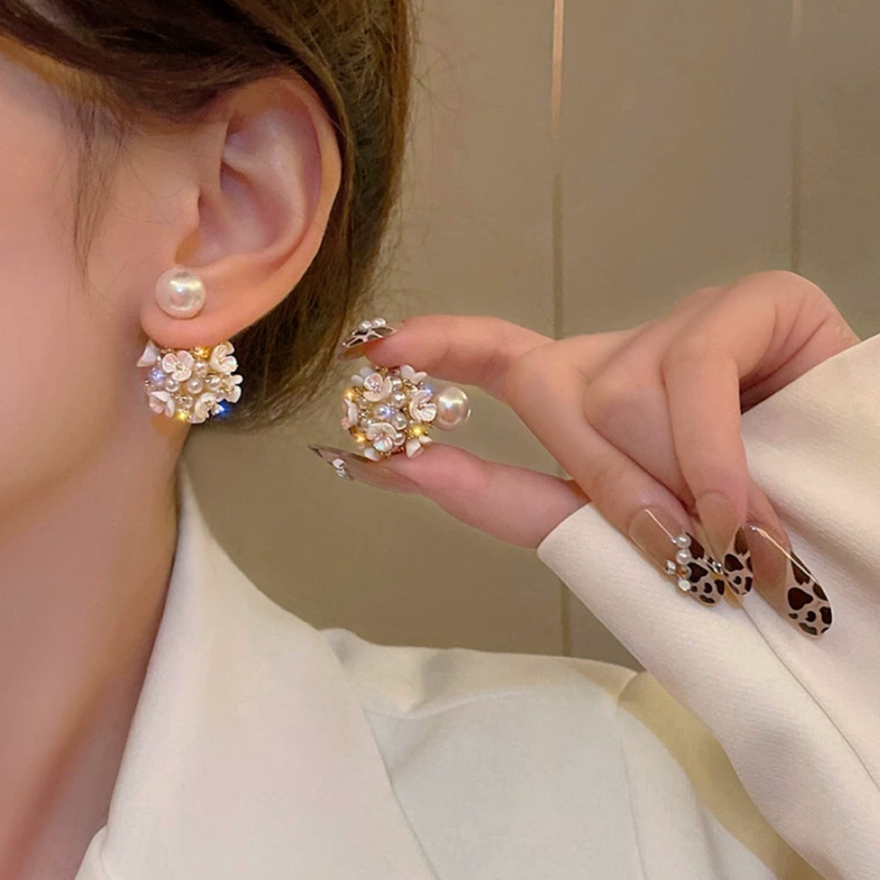 flower bouquet & pearl pierce