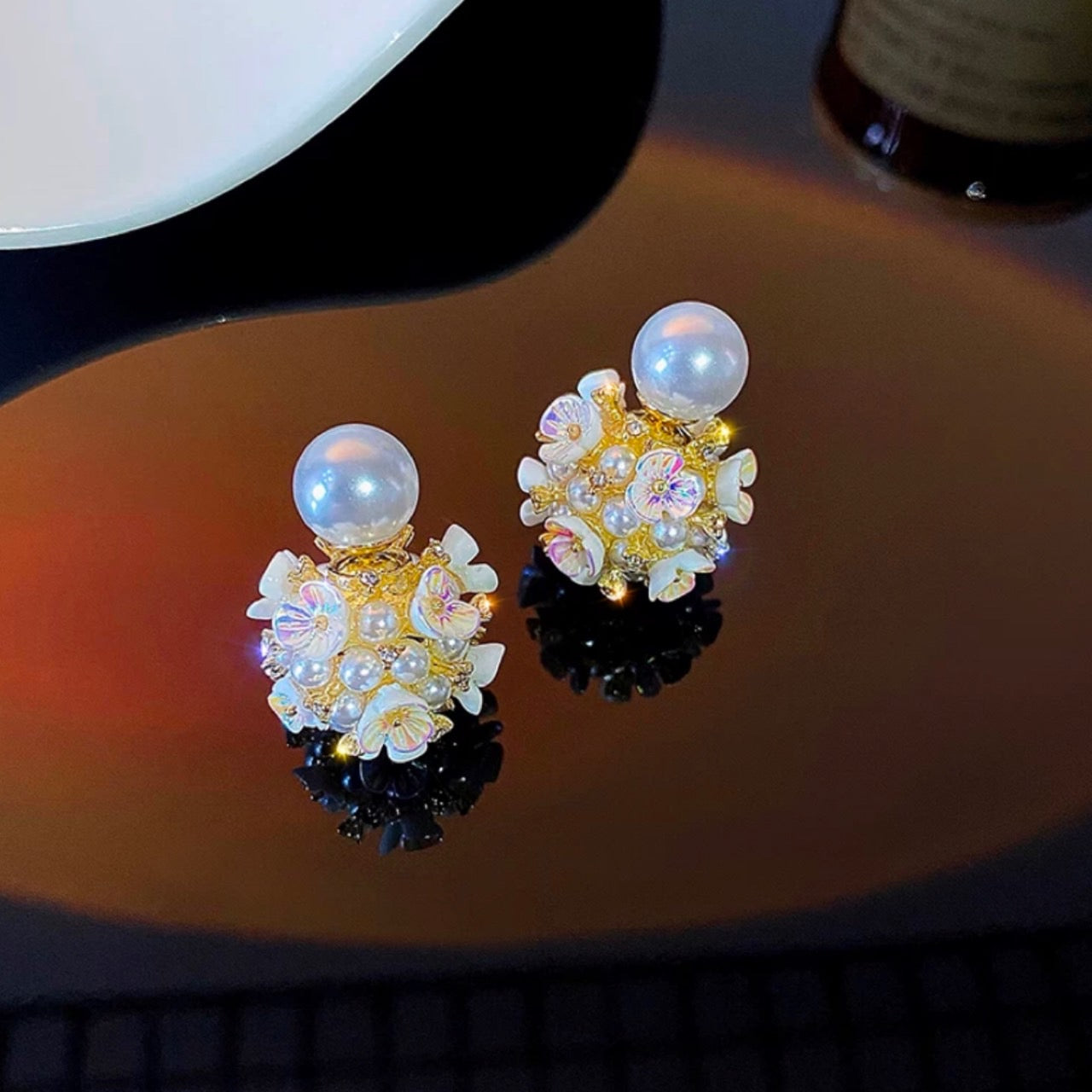 flower bouquet & pearl pierce