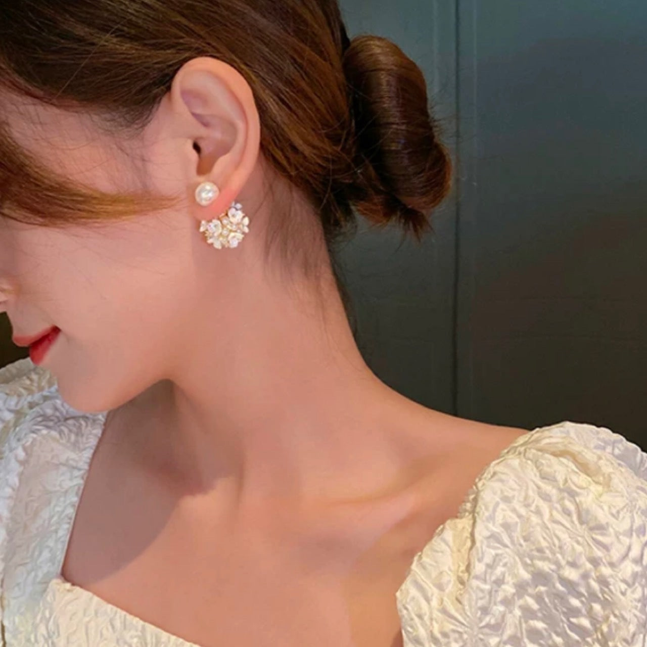flower bouquet & pearl pierce