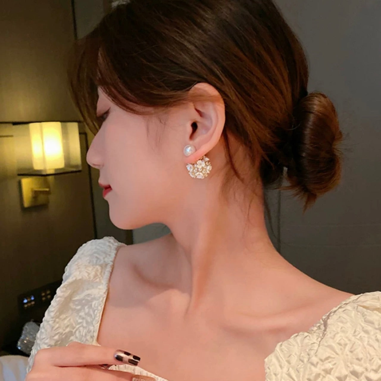 flower bouquet & pearl pierce
