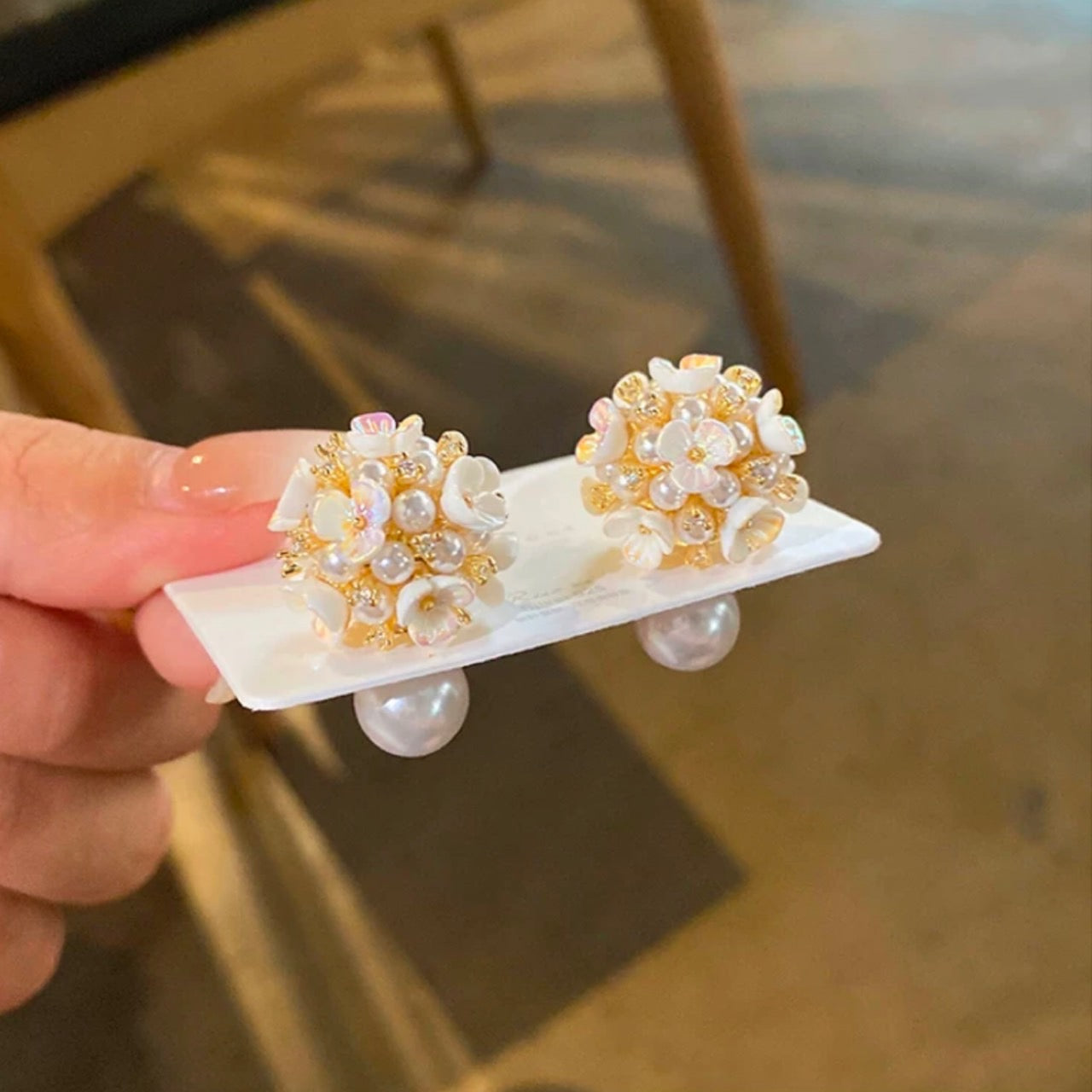 flower bouquet & pearl pierce