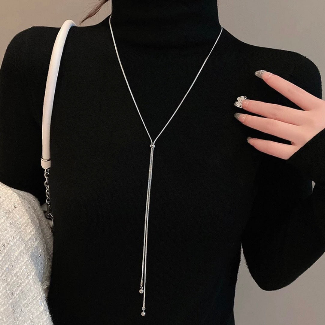 long Y necklace