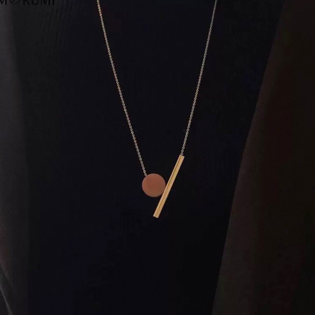 circle & line long necklace