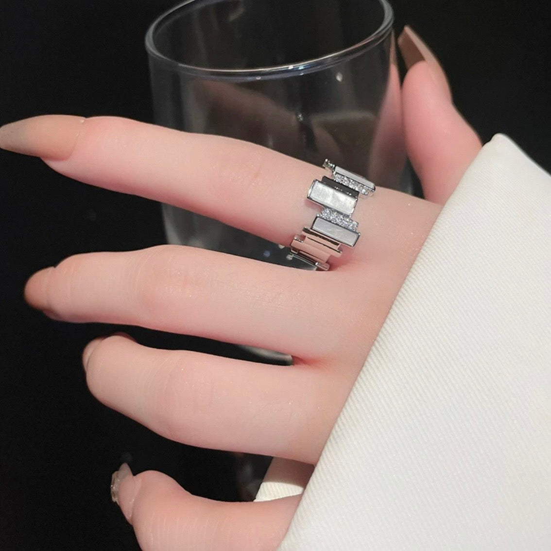 shiny panel ring