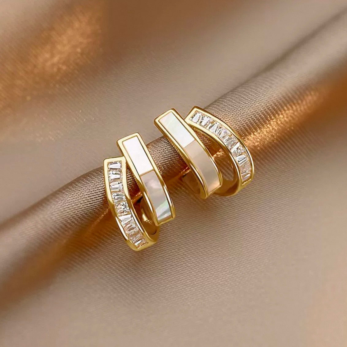 white & gold pierce