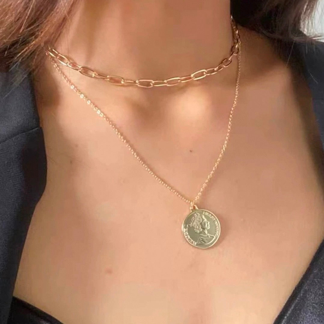 coin & chain necklace