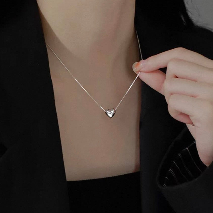 mini heart necklace
