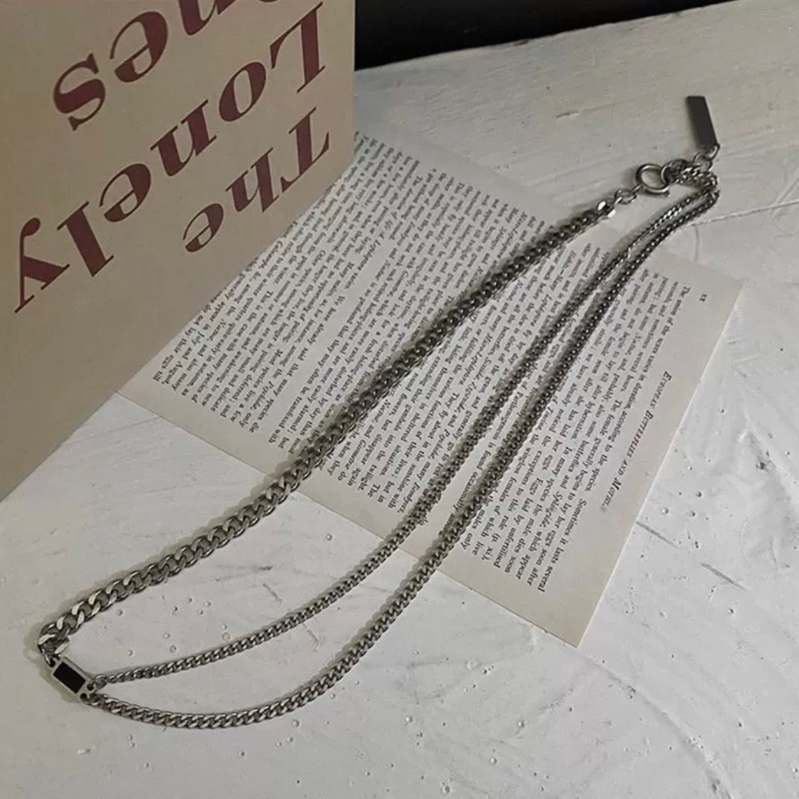 black stone & chain necklace