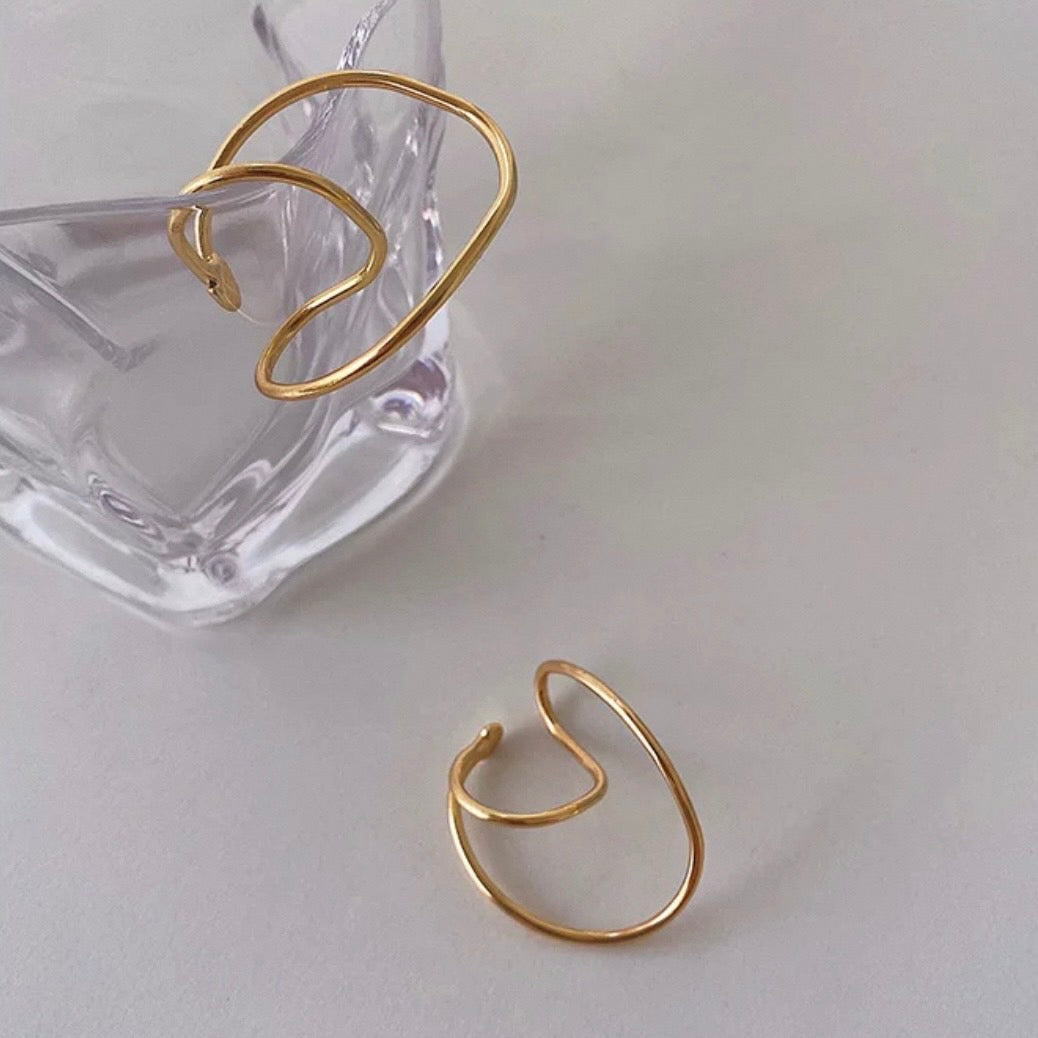 wire earcuff