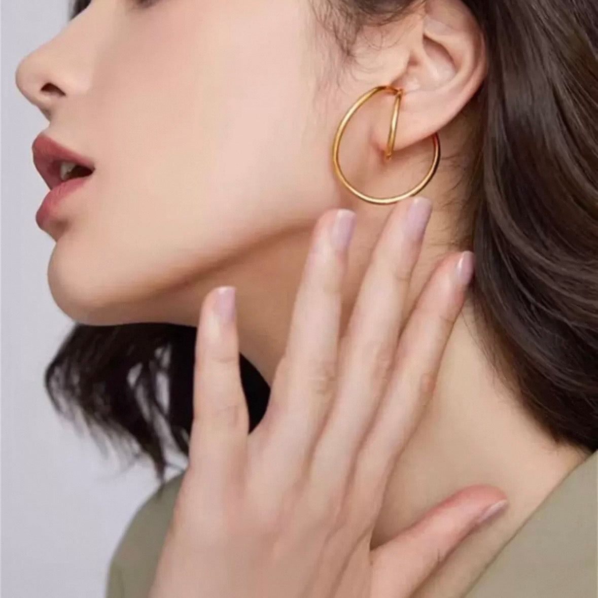 wire earcuff
