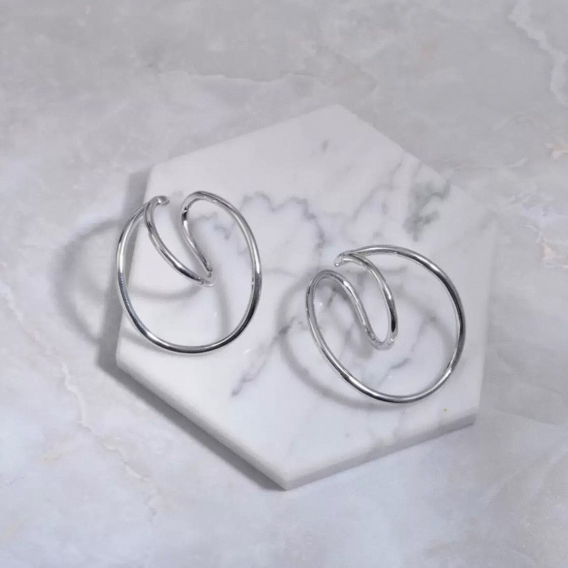 wire earcuff