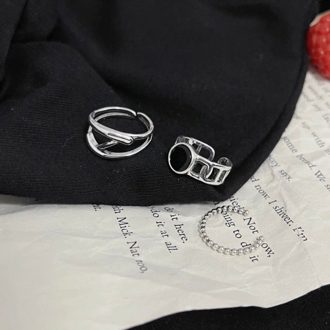 black circle ring & line Z ring & ballchain ring