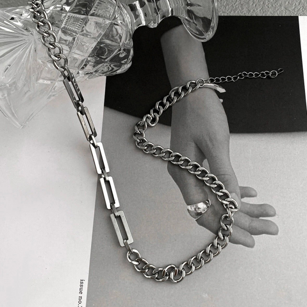 chain & chain necklace