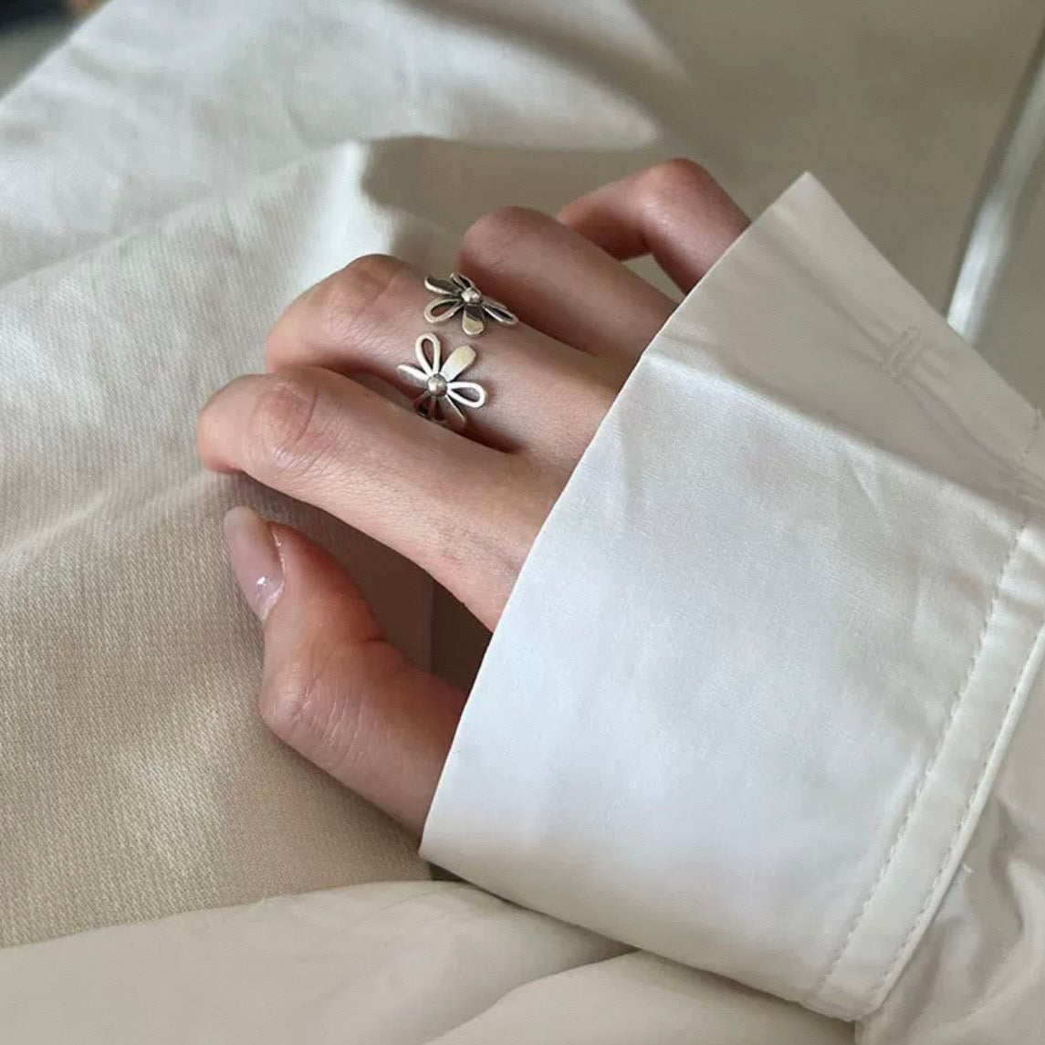 two flower ring