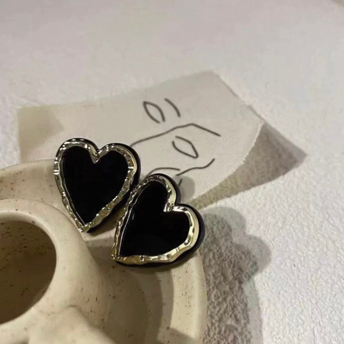 retro love pierce
