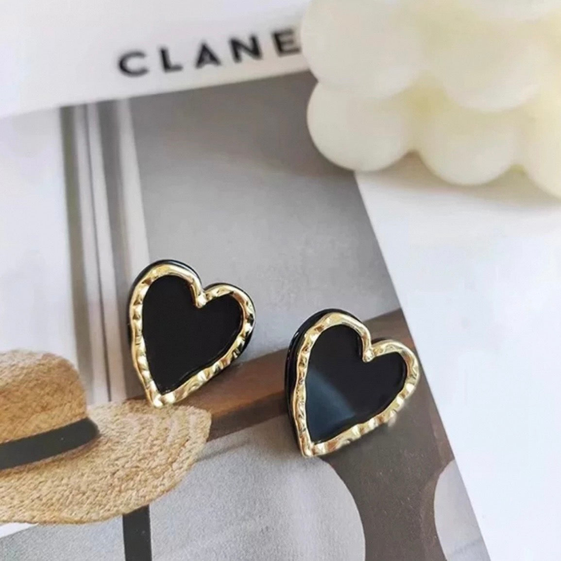retro love pierce