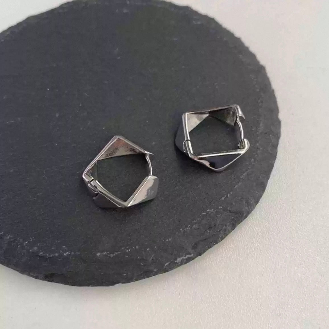 edge ring pierce