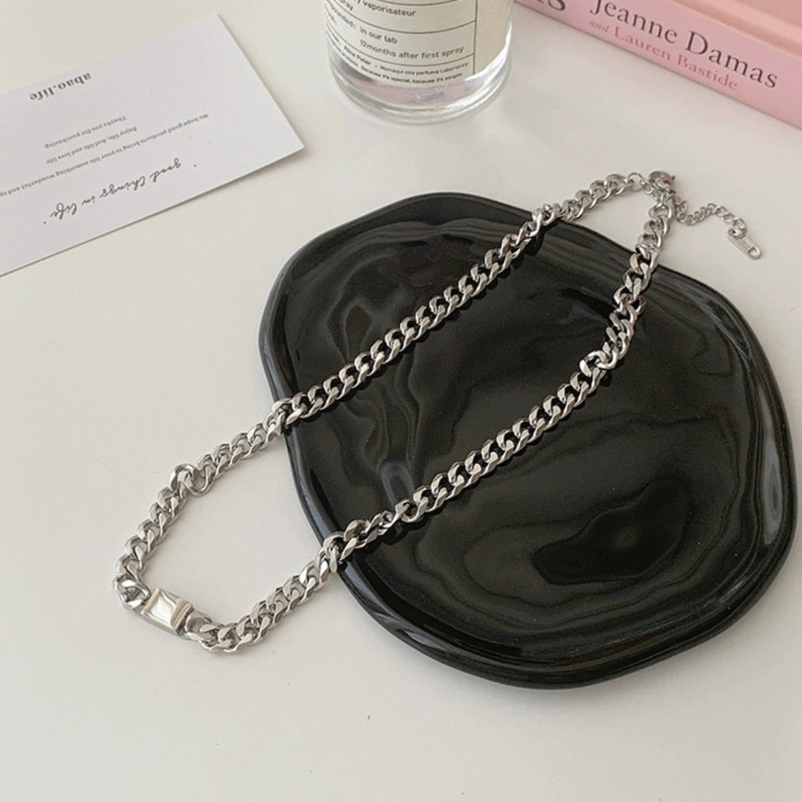 rugged chain necklace