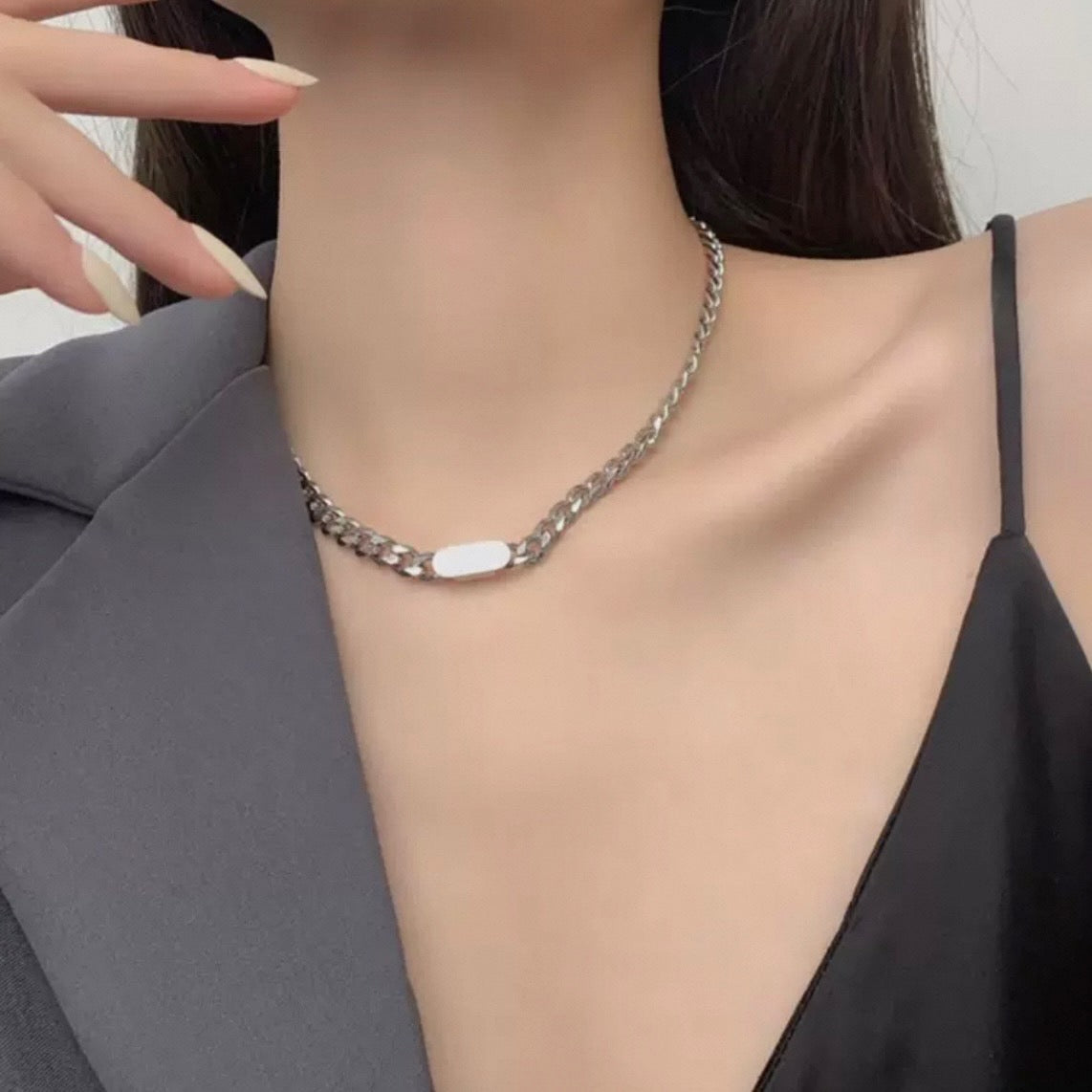 rugged chain necklace