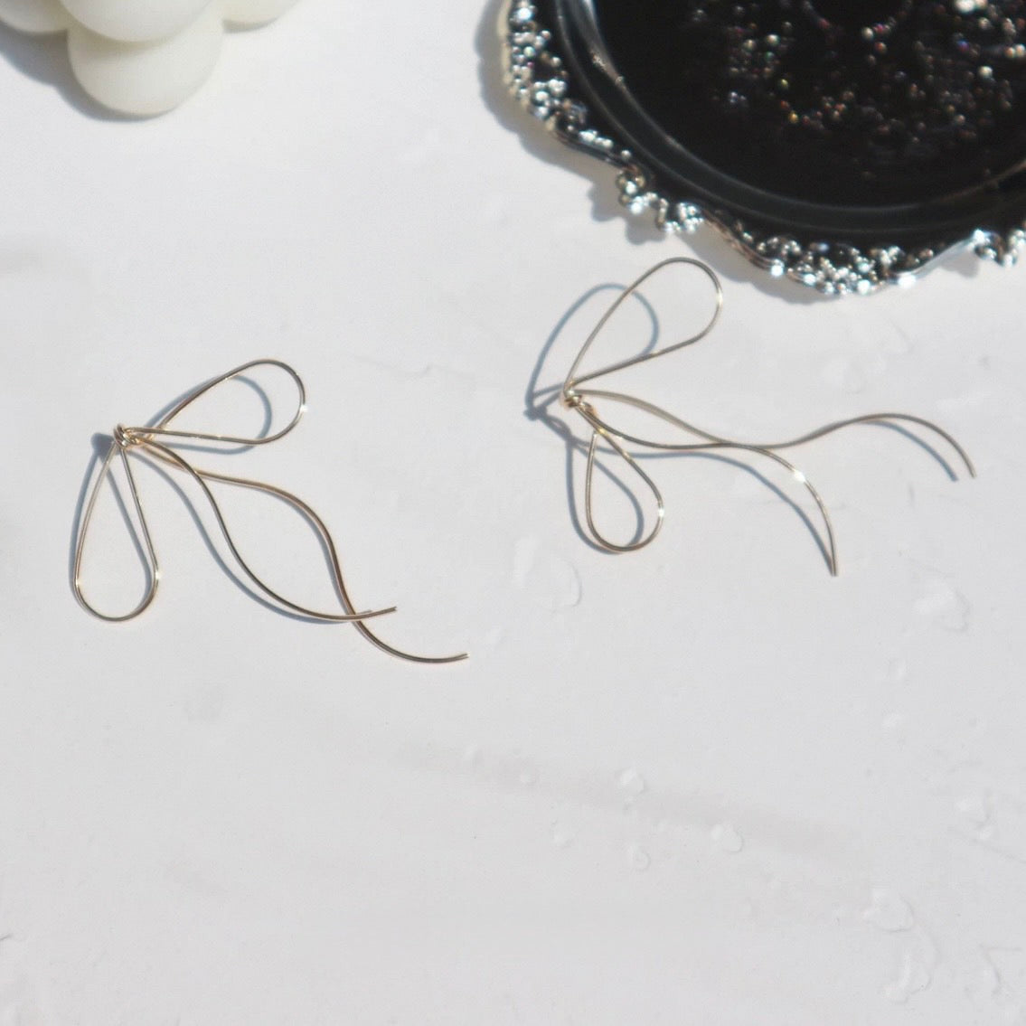 thread ribon pierce
