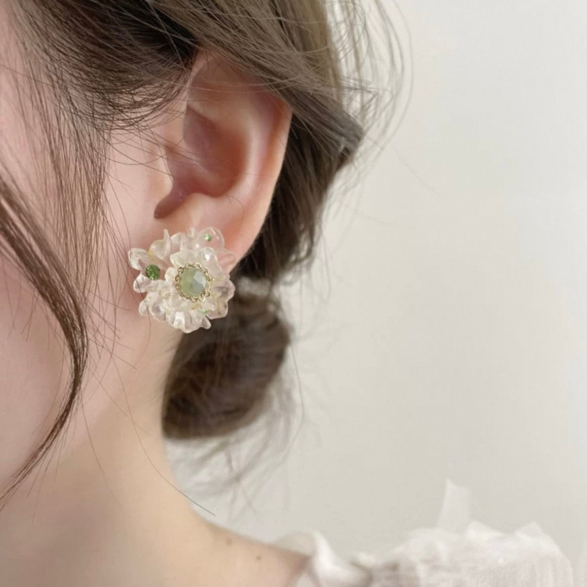 clear flower pierce