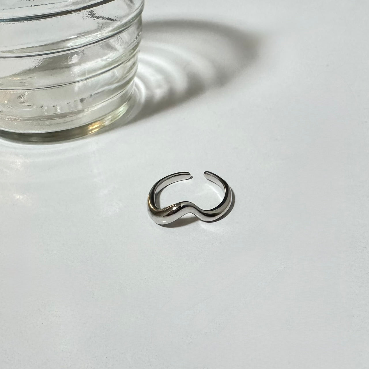 bicolor double twist ring