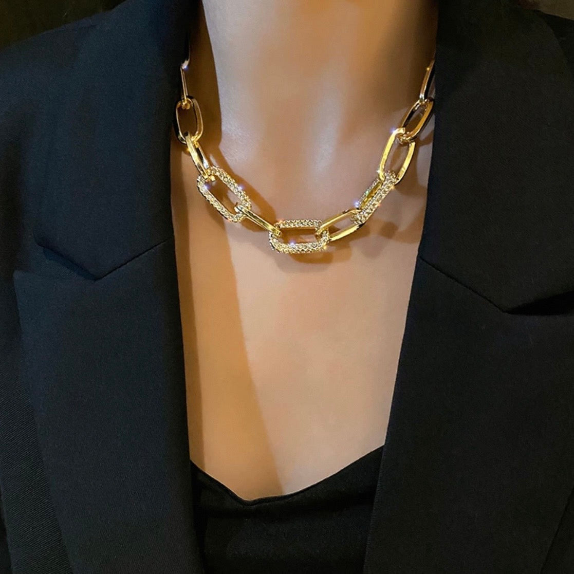 big gold chain necklace