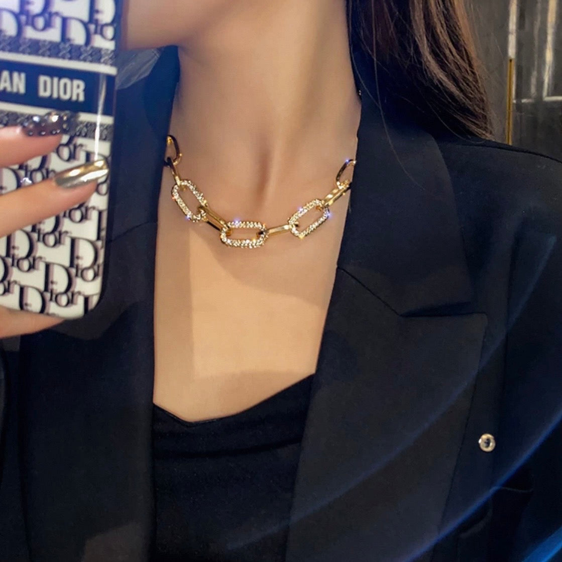 big gold chain necklace