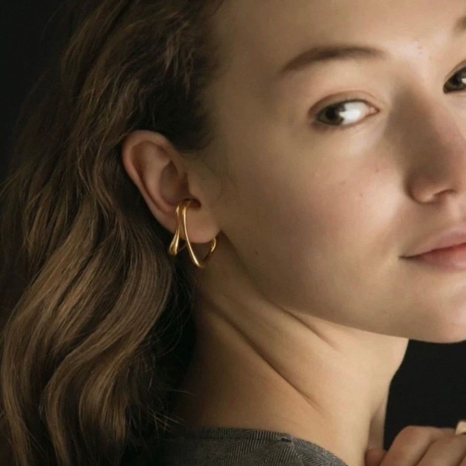 melty curve earcuff