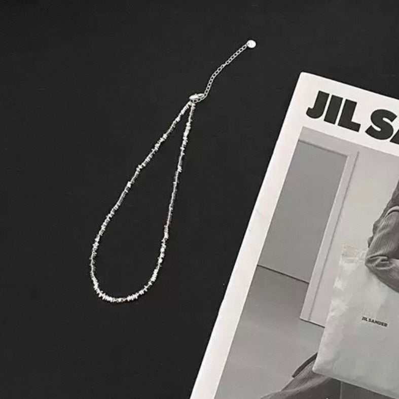 shimmer line necklace