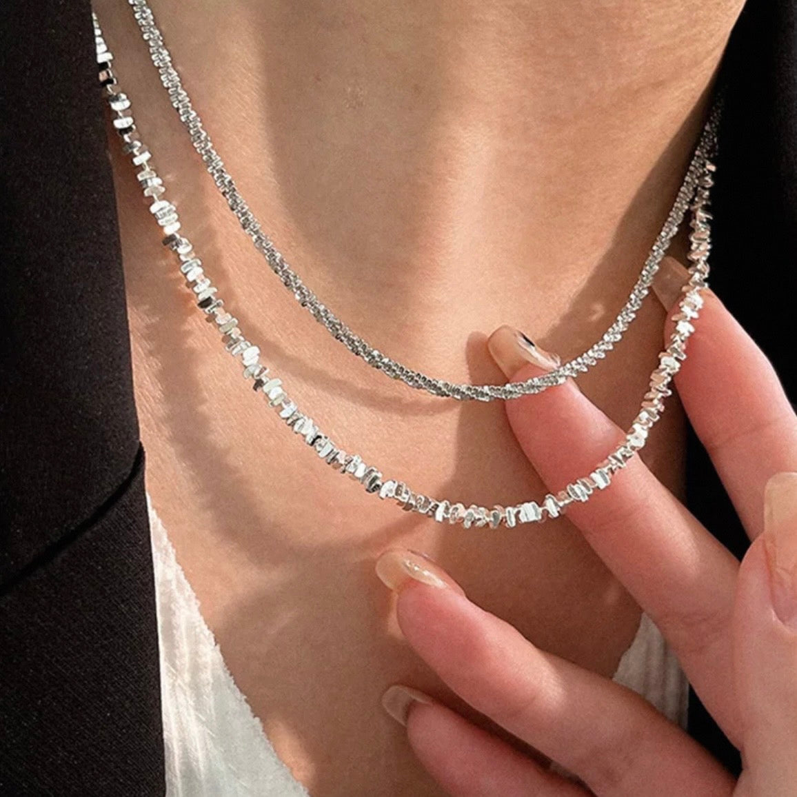 shimmer line necklace