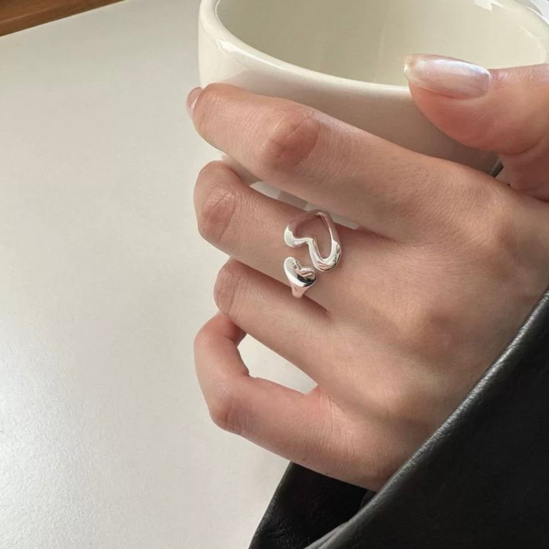 link heart ring