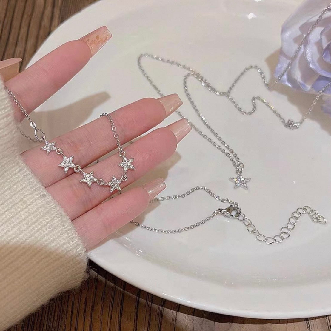 5 stars & 1 star necklace