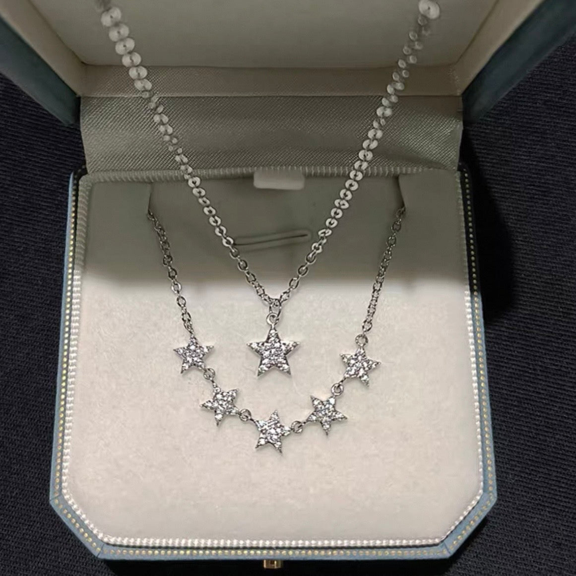 5 stars & 1 star necklace
