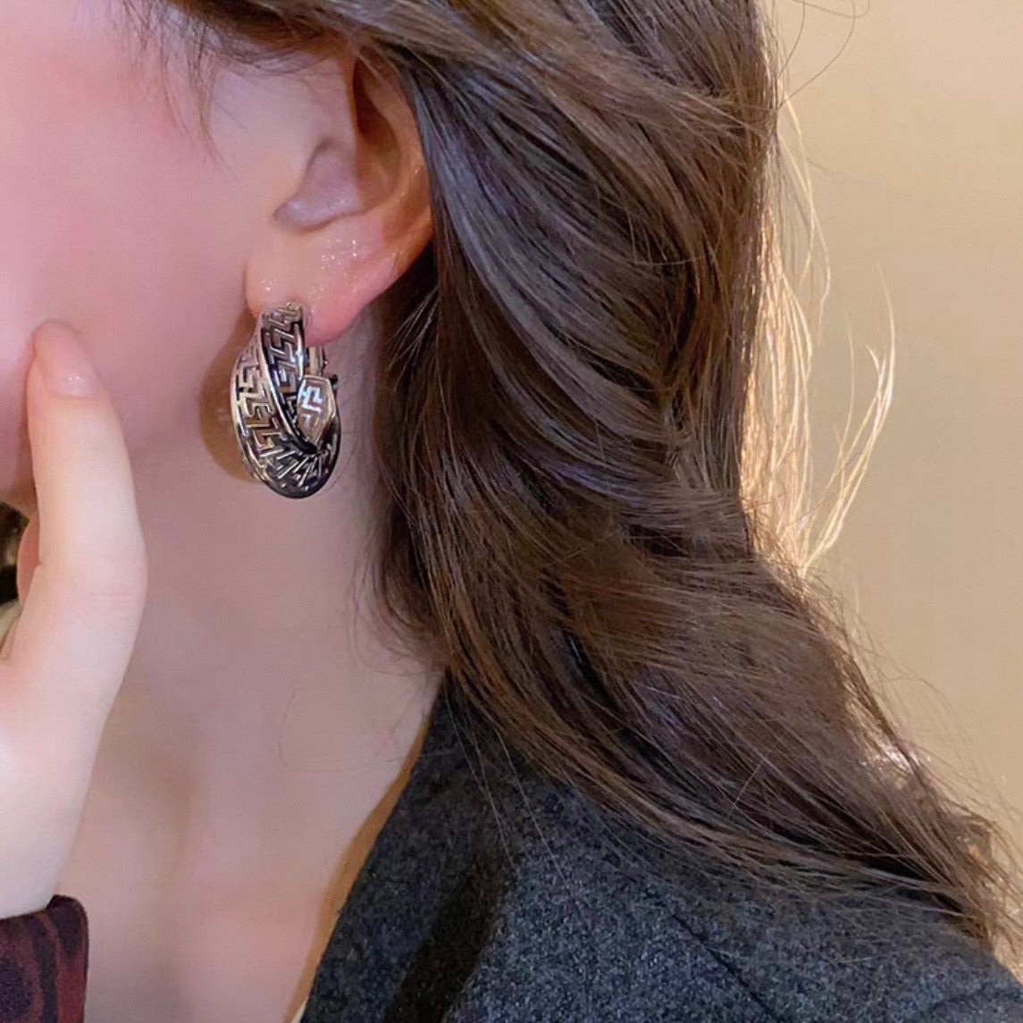 mosaic hoop pierce
