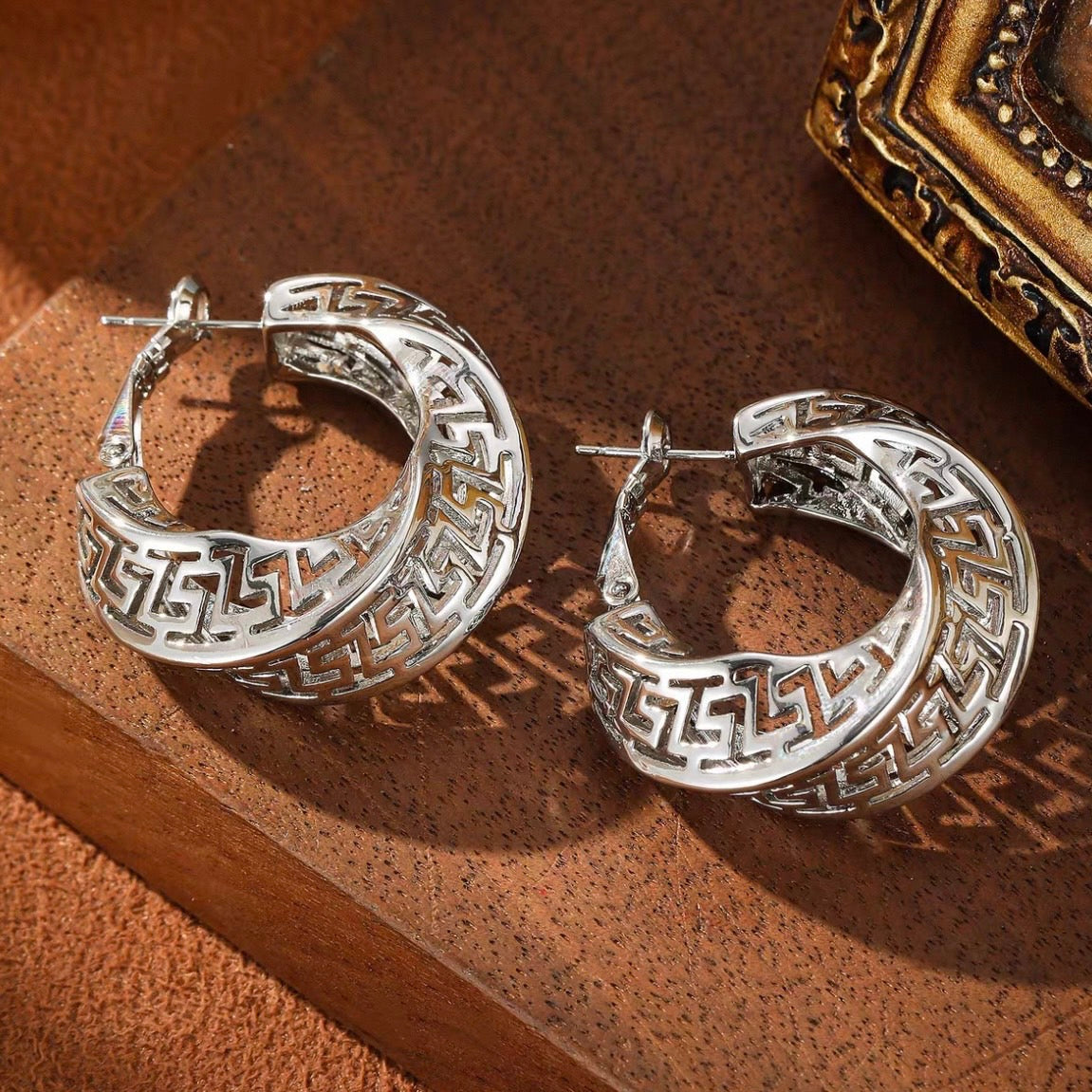 mosaic hoop pierce