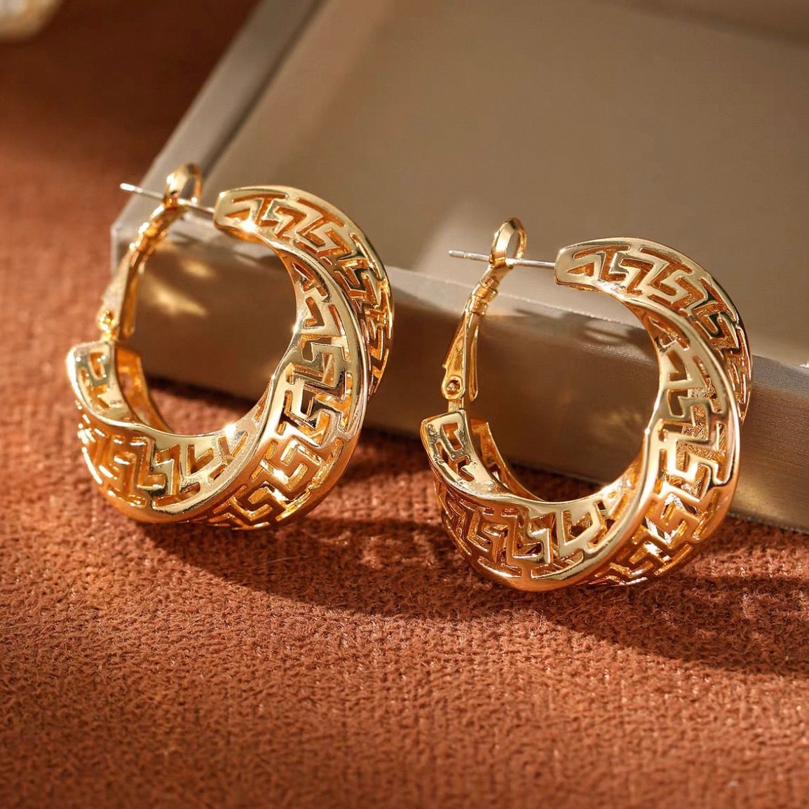 mosaic hoop pierce