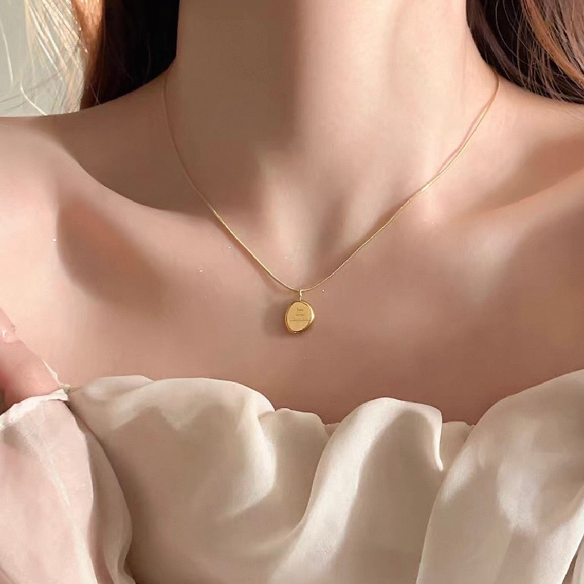gold matte plate necklace
