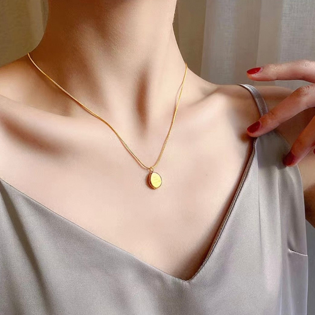 gold matte plate necklace